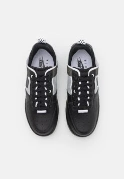 Nike Sportswear Air Force 1 React Unisex - Sneakers Laag - Black/White -Dameskleding 004b8b551ba547eba85d26f782492c12