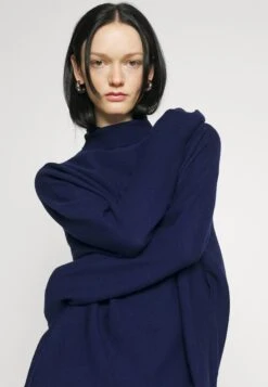 DRYKORN Liora - Trui - Blue -Dameskleding 028fbaa798bd4d95bd68e531b42eedef