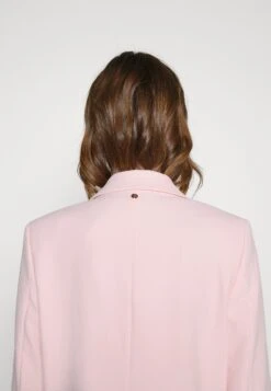 MARC CAIN Blazer - Soft Powder Pink -Dameskleding 0fad5e048ad1462da32c79873ce2dd14