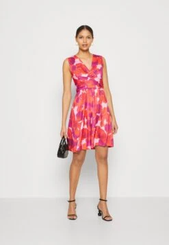 Anna Field Jerseyjurk - Red/Pink 14 Anna Field Jerseyjurk - Red/Pink -Dameskleding 0fee42bbd12a4c5585e84ae88d1d7e5b