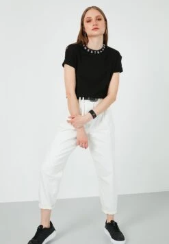 LELA Regular Fit - T-Shirt Print - Black 7 LELA Regular Fit - T-Shirt Print - Black -Dameskleding 16f39d253aac4ba78dda84149c6f56e2