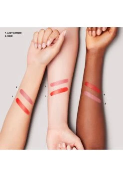 MAC Matte Lipstick Richard Quinn Edition - Lippenstift - Mehr 15 MAC Matte Lipstick Richard Quinn Edition - Lippenstift - Mehr -Dameskleding 24fcb8b8f2a04a9da73cc395a87e7c12