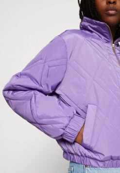 Noisy May Ziggy Quilt - Bomberjacks - Paisley Purple -Dameskleding 2cc51ded0654446793462669bad83c69