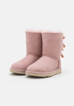 Ugg Bailey Bow - Korte Laarzen - Rose Grey -Dameskleding 31b3073874a8413cbd74807b209ee6c1
