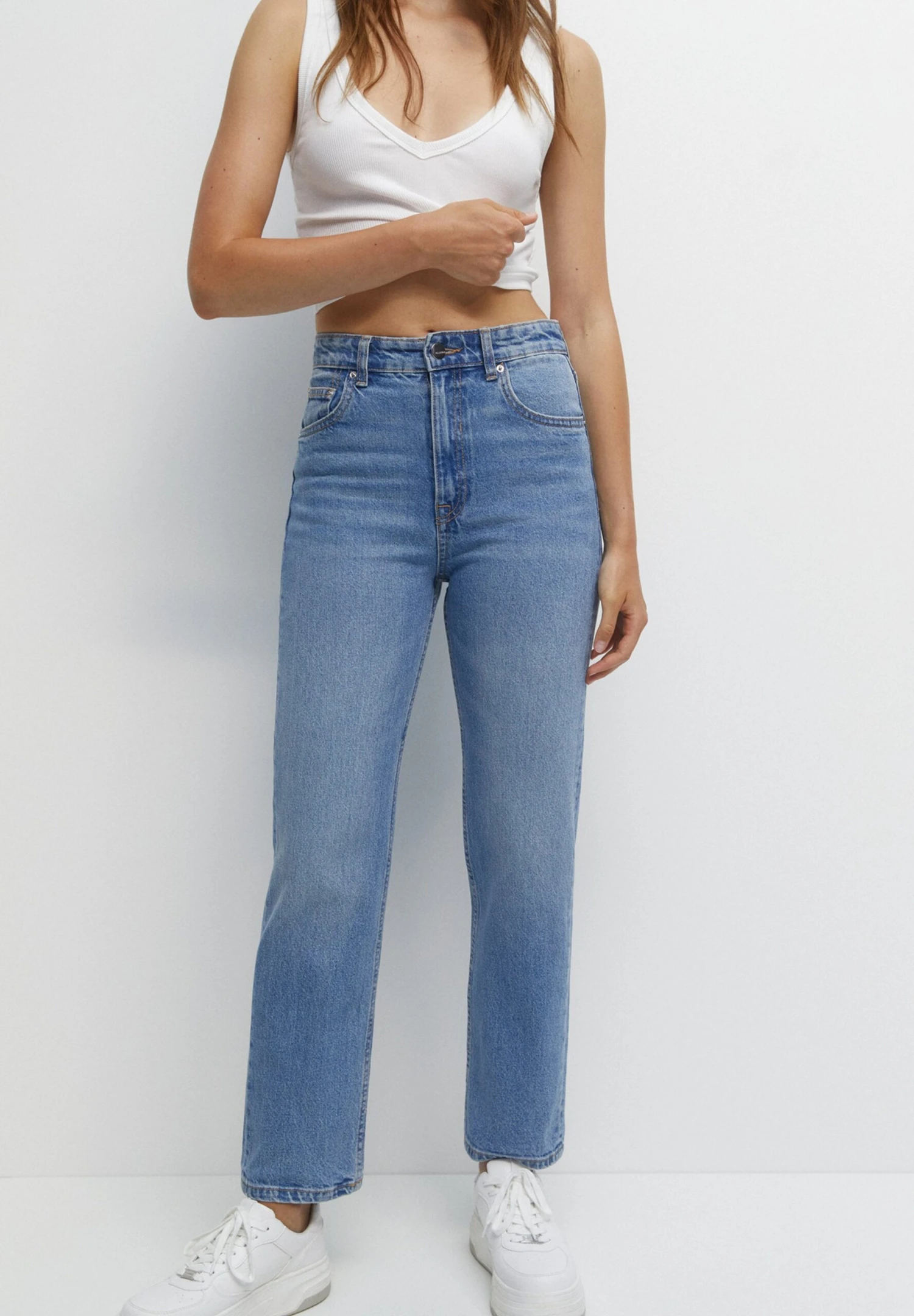 PULL & BEAR High Waist - Straight Leg Jeans - Stone Blue Denim 3 PULL & BEAR High Waist - Straight Leg Jeans - Stone Blue Denim