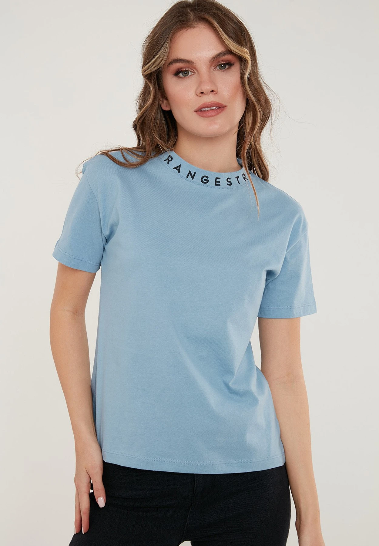LELA Regular Fit - T-Shirt Print - Baby Blue 3 LELA Regular Fit - T-Shirt Print - Baby Blue