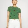 MAX & Co. Collier - T-Shirt Print - Green -Dameskleding 3ff1e04a739c414d9aa58a78f8cd9eb2
