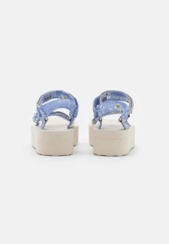 Teva Flatform Universal Gloriosa - Outdoorsandalen - Periwinkle 10 Teva Flatform Universal Gloriosa - Outdoorsandalen - Periwinkle -Dameskleding 4385ee86ba444ae1a02080758930175f