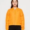 Noisy May Nmvivi- Bomberjacks - Vibrant Orange 2 Noisy May Nmvivi- Bomberjacks - Vibrant Orange -Dameskleding 46436441d8cf43e1b3108923e85dd5aa