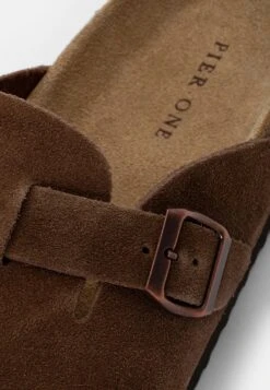 Pier One Leather Unisex - Pantoffels - Brown -Dameskleding 47364cdc1dcd4794860a5f6810594e6c