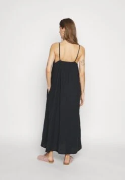 Minimum Vikilino - Maxi-Jurk - Black 13 Minimum Vikilino - Maxi-Jurk - Black -Dameskleding 522fc1cd6dd7491b9790904c7e993c1a