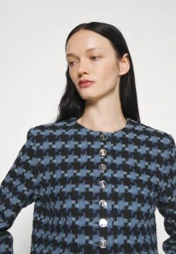 Sandro Recoupe - Blazer - Bleu/Noir 15 Sandro Recoupe - Blazer - Bleu/Noir -Dameskleding 5b4bc08fe3bc4ac88b6485b5532281a3