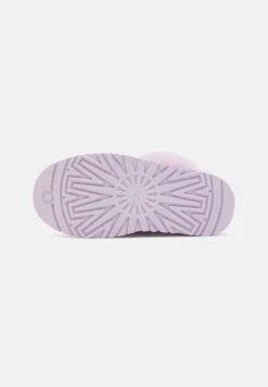Ugg Disquette - Pantoffels - Lavender Fog 12 Ugg Disquette - Pantoffels - Lavender Fog -Dameskleding 5ff4f5370c3f419b906693719684e478