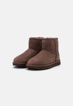 Ugg Classic Mini - Korte Laarzen - Burnt Cedar -Dameskleding 6df7fd5e54c241b1a5941176699be267
