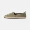 Pier One Rena Espadrille Unisex - Espadrilles - Olive -Dameskleding 72c058eac6254d3ca7dfcd64895f6fd7