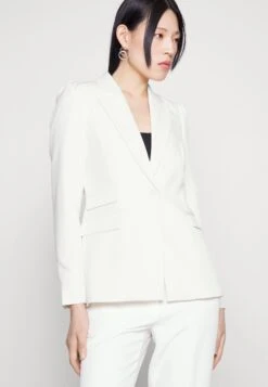 Bruuns Bazaar Rubysus Nora- Blazer - Snow White -Dameskleding 786855322cb745b7b7e739bad9c8c52f