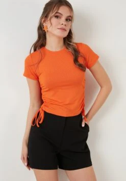 LELA Slim Fit - Blouse - Orange Color -Dameskleding 8fdb5422a4454595959922540a273b4f