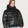 Calvin Klein Jeans Shine Puffer Unisex - Winterjas - Black -Dameskleding 9bce9ed29ba3484d9d9a3151af76d34f