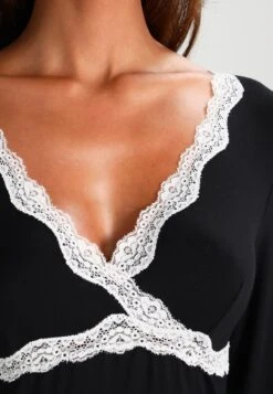 Anna Field Nachtjapon - Black -Dameskleding 9cbb26f39b384778a8a395532fe9436b