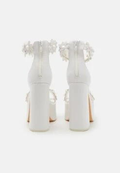 KOI FOOTWEAR A Secret Arrangement - Sandalen Met Hoge Hak - White 11 KOI FOOTWEAR A Secret Arrangement - Sandalen Met Hoge Hak - White -Dameskleding 9e500198ab02441e8bc375244c8761de