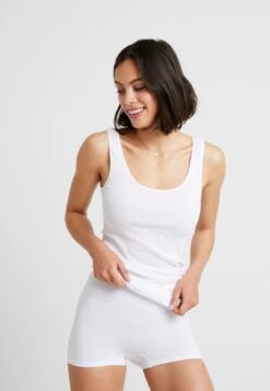 Dameskleding -Dameskleding 9ffadc739ef44ced8e07dff80e150abd