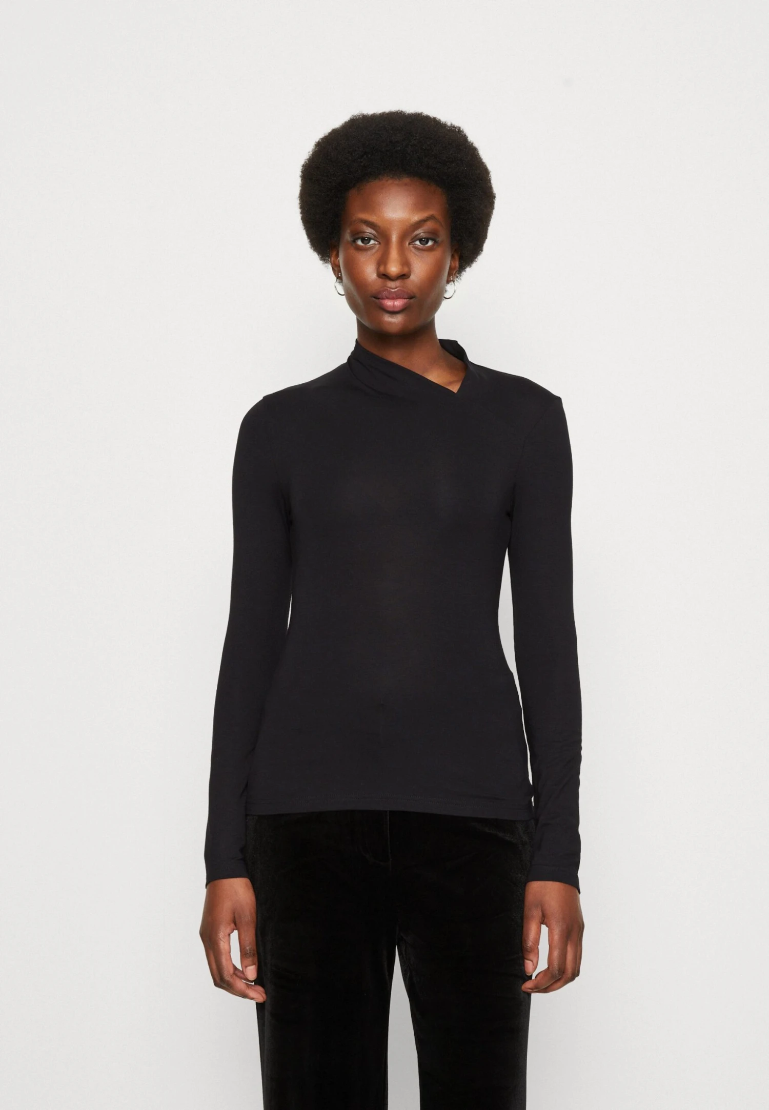 Anna Field Longsleeve - Black 3 Anna Field Longsleeve - Black