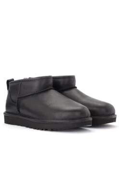 Ugg Korte Laarzen - Nero -Dameskleding b16dc4de34f24fd7a785e8327f6ee8b0