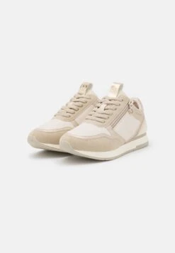 Tamaris Sneakers Laag - Cream 10 Tamaris Sneakers Laag - Cream -Dameskleding b2e8dc2181e94f7abdb7575125333d16