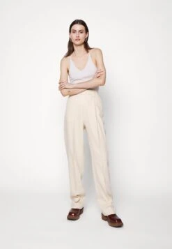 Filippa K Julie Trousers - Broek - Dusty Beige -Dameskleding b7bb46acd26d443485bb70aba89425c6