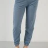 LELA Slim Fit - Trainingsbroek - Baby Blue -Dameskleding bca347a826c044a6abd9bcaac9defe8e