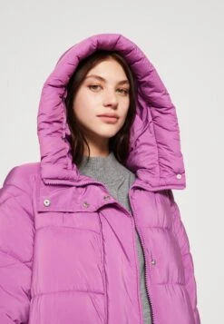 Yasliro Long Padded Coat - Winterjas - Hyacinth Violet 11 Yasliro Long Padded Coat - Winterjas - Hyacinth Violet -Dameskleding c2090d427e4b499a9863016fde8610aa