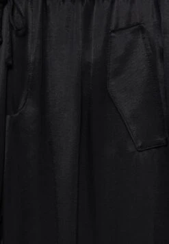 PULL & BEAR Satin Parachute - Broek - Mottled Black -Dameskleding c3b8c9d2f98f4296acf85615e49ddcc9