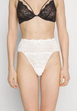 Anna Field 5 Pack - String -Red -Dameskleding c5111b68e75a4a1db36fc7df1394860a