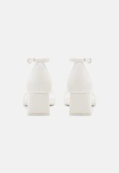 Call It Spring Vickie - Sandalen - White 11 Call It Spring Vickie - Sandalen - White -Dameskleding c5a680a80d2044ea8fc1f665d070a288