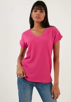 LELA Regular Fit - Blouse - Fuchsia -Dameskleding c919ec9a05174c30a03c8a1c9977db87