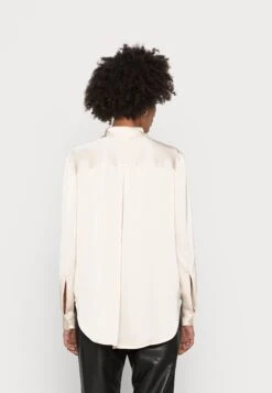 Anna Field Overhemdblouse - Nude -Dameskleding d440f1564b214990b8800f83f8491c11