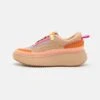 Steve Madden Doubletake - Sneakers Laag - Natural/Orange 2 Steve Madden Doubletake - Sneakers Laag - Natural/Orange -Dameskleding d75e6c3b067f45f3aaf7c6291c977a06