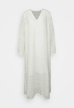 Minimum Pilma - Maxi-Jurk - White 16 Minimum Pilma - Maxi-Jurk - White -Dameskleding e1f1d1f1d3a143079802b72eec250302