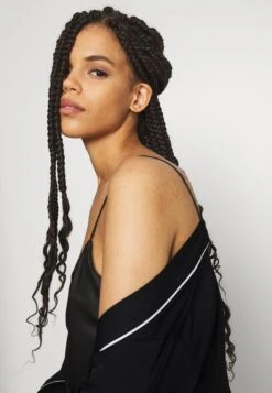 Anna Field Amanda Satin Dressing Gown - Badjas - Black -Dameskleding eed1478cfddd45b9a2232895a3abc79a