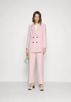 MARC CAIN Blazer - Soft Powder Pink -Dameskleding f79c8fb4a197412eabcdc7cf4d19fb3f
