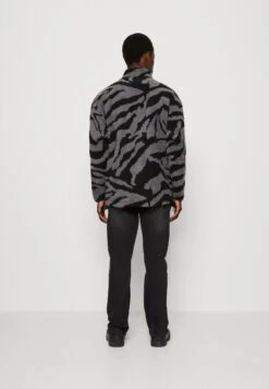 YOURTURN Unisex - Fleecejas - Grey -Dameskleding fb0a0ae1914e4939bc76695f0267d638