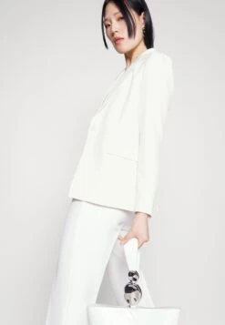 Bruuns Bazaar Rubysus Nora- Blazer - Snow White -Dameskleding fb93454008eb4f3190930839f8708d42